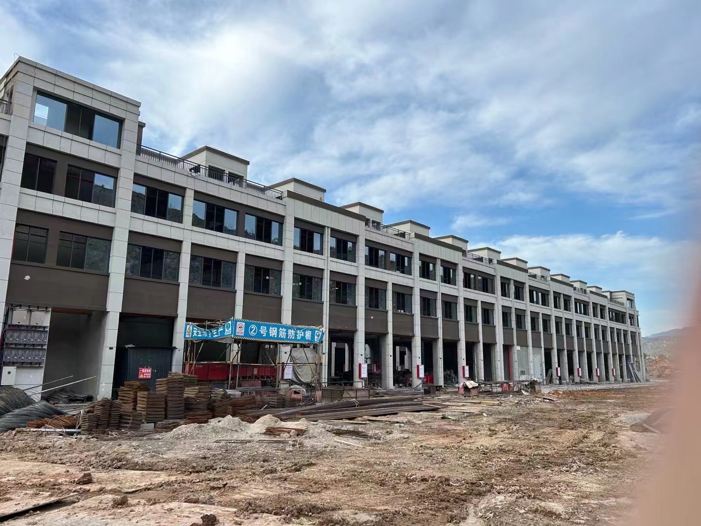 55adebaf4606b09dbce6a367be2e206